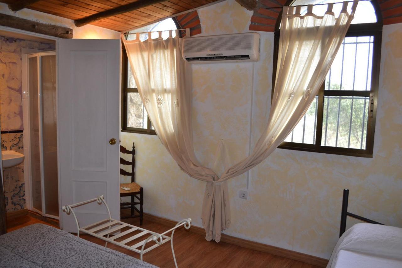 Albergue La Jarilla Plasenzuela المظهر الخارجي الصورة