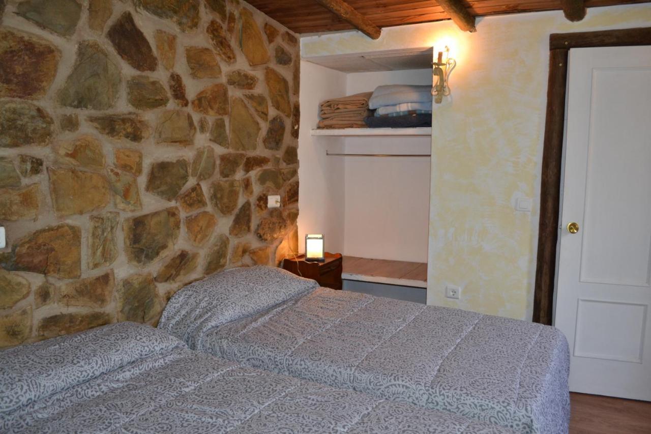 Albergue La Jarilla Plasenzuela المظهر الخارجي الصورة
