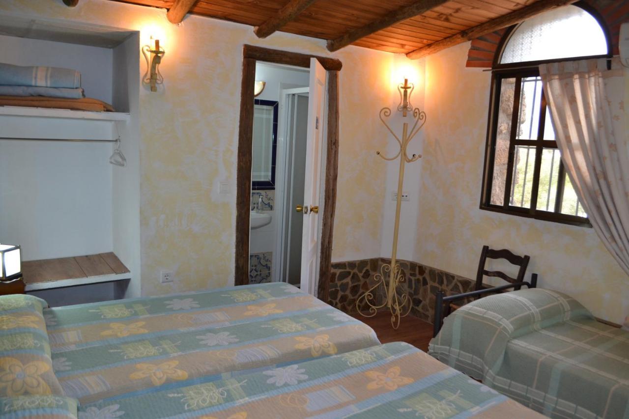Albergue La Jarilla Plasenzuela المظهر الخارجي الصورة
